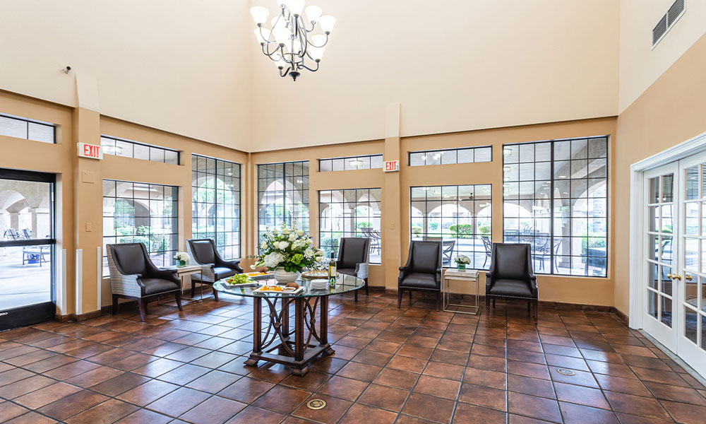 Dining Room Lobby